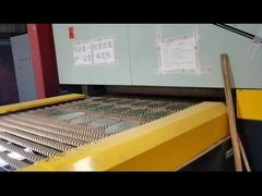 el producir de cristal moderado